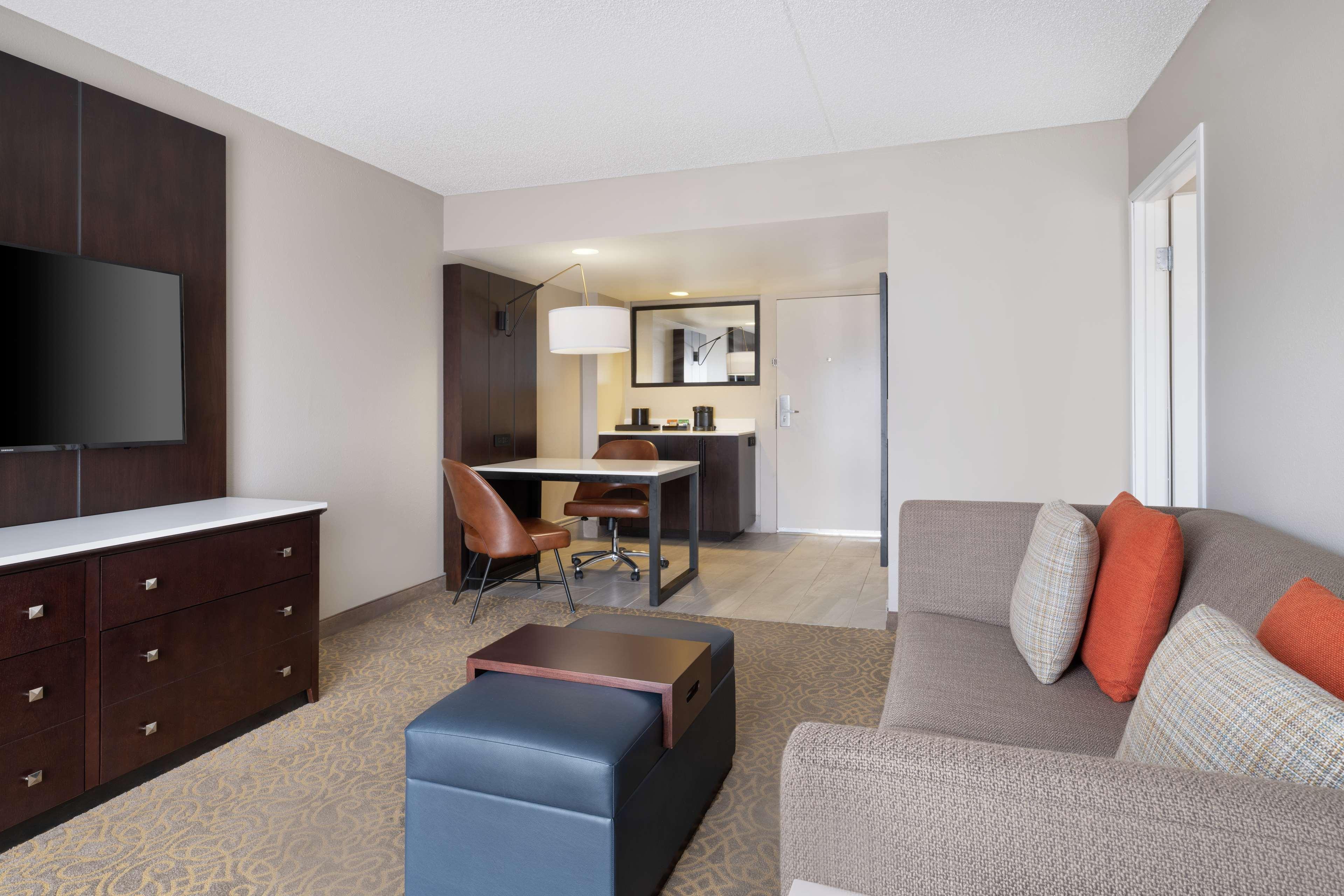 Embassy Suites By Hilton Tucson East Buitenkant foto