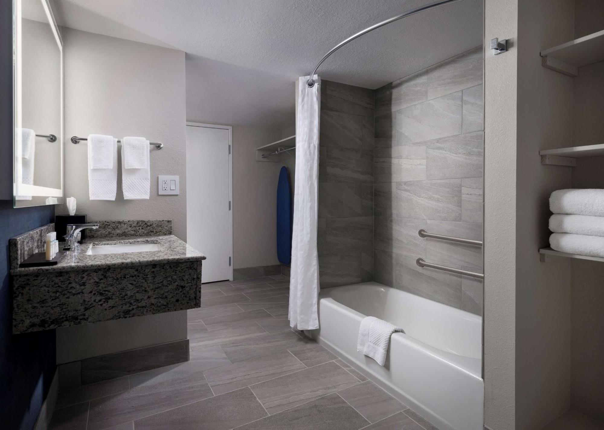Embassy Suites By Hilton Tucson East Buitenkant foto