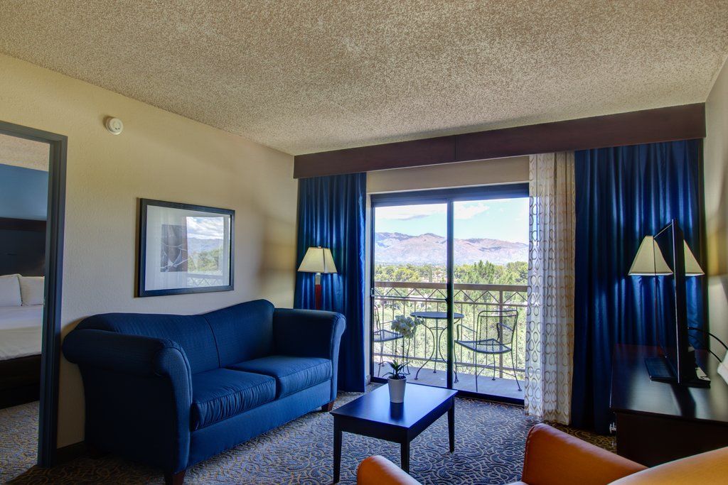Embassy Suites By Hilton Tucson East Buitenkant foto